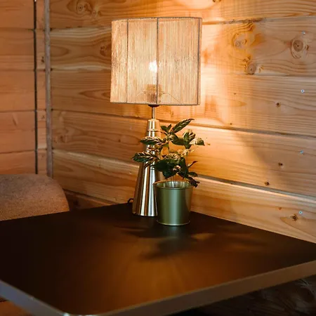 Crash'nstay - Atrium * Waalwijk