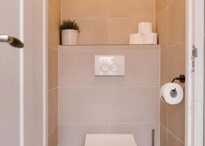 Crash'nstay - Atrium